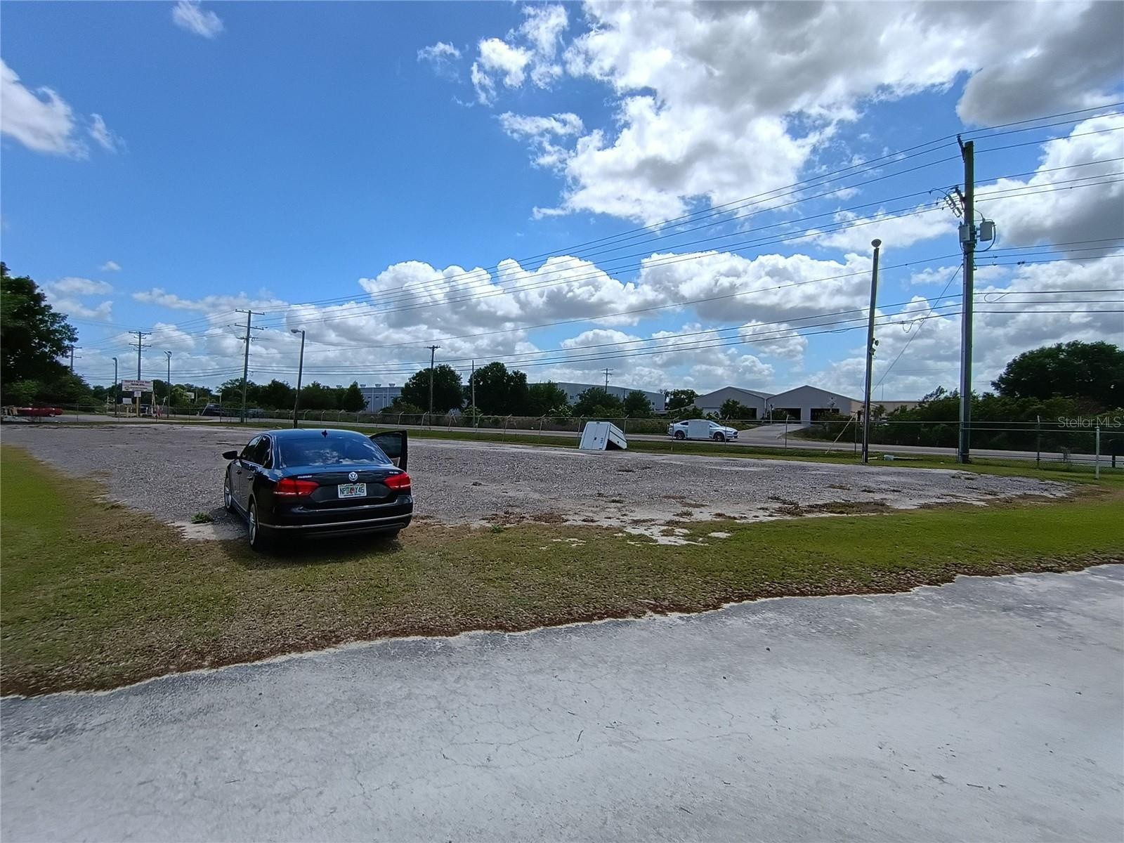 Large Industrial Property with Warehouse and Income For Sale in Plant City, FL $4,500,000