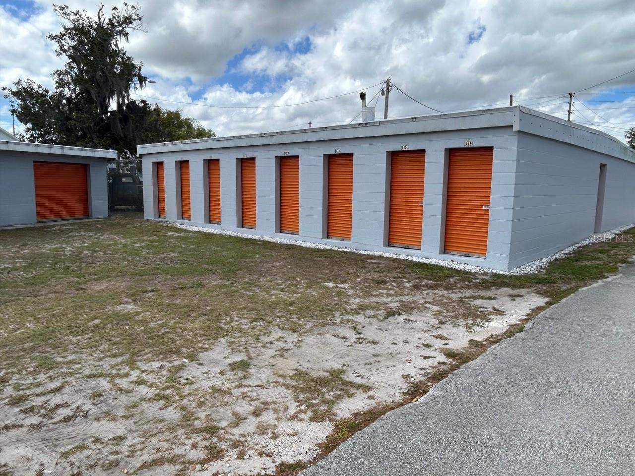 Self Storage Facility For Sale - 174 Units + 26 RV Storage Spaces in Bartow, FL $1,499,000