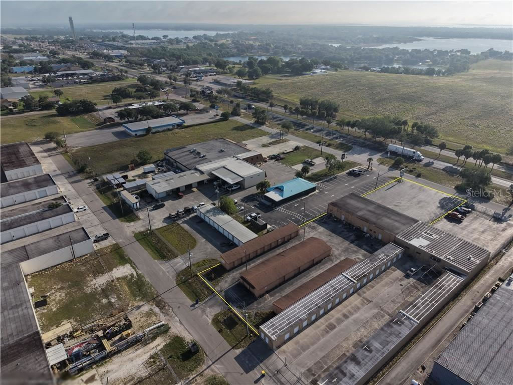 30 Storage Units + 4,650 sq ft of retail Space For Sale in Lake Placid, FL $849,900