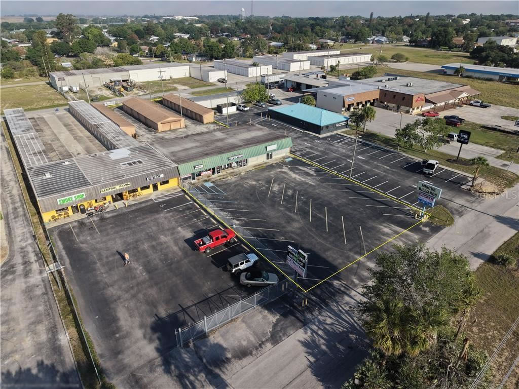 30 Storage Units + 4,650 sq ft of retail Space For Sale in Lake Placid, FL $849,900